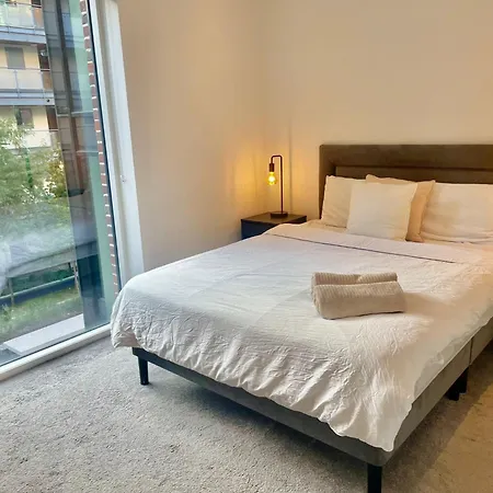 ゲストハウス Modern Double Bedroom ダブリン